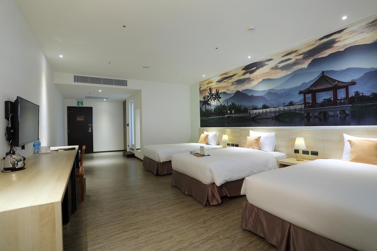 Mingli Hotel Kaohsiung Exterior photo